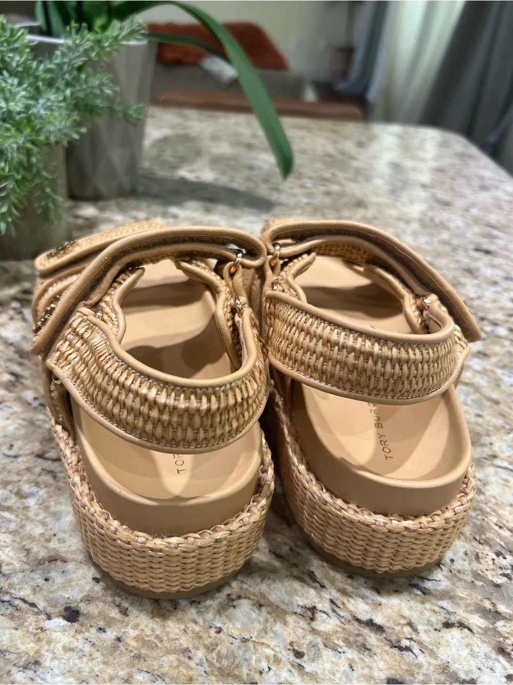 Tory Burch Kira Sport Sandal in Raffia w/ Gold-tone Hardware 5.5M